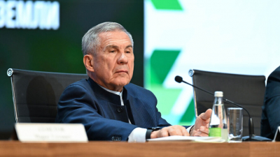 Рустам Минниханов выступил на итоговой коллегии Минземимущества РТ и дал ряд поручений 06/02/2026 &ndash; Новости