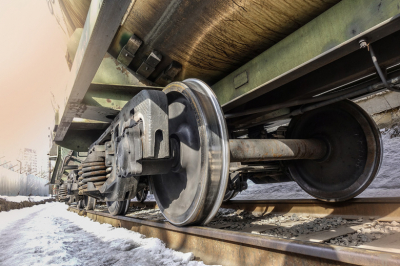 Пустой вагон сошел с рельсов в Волгоградской области