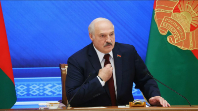 Лукашенко заявил об отсутствии силы, способной оторвать Белоруссию от России