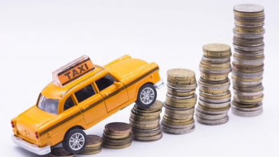 Таксист из Астаны раскрыл секрет подорожания такси в часы пик