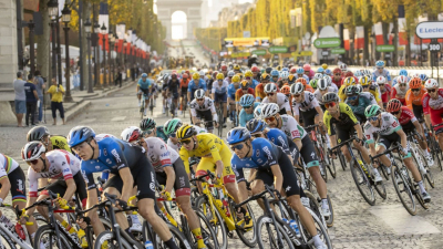 Протяженность Тур де Франс-2026 сложится из четырех троек