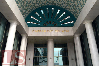 Сенат хотят ликвидировать. Но сперва пройдет референдум