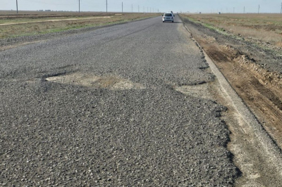 Шесть километров за три года: что пошло не так с ремонтом трассы Атырау &ndash; Индер