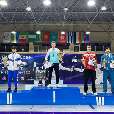 Казахстанский мушкетёр первенствовал на юниорском Кубке мира