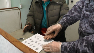 За осквернение Вечного огня в Серове задержали душевнобольную пенсионерку