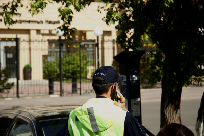Полицейские Шымкента намеренно протаранили машину угонщика