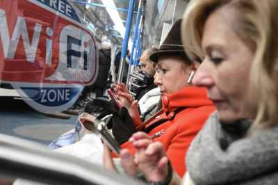 В&nbsp;Госдуме отключили Wi-Fi и&nbsp;мобильный интернет