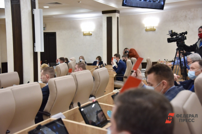 Депутату Рижской думы грозит лишение мандата из-за поддержки русского языка