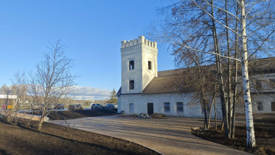 В Менделеевске завершили реставрацию фасадов Конторы Ушкова