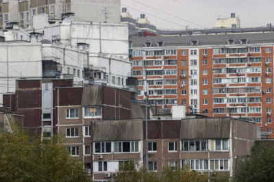 Вторичка стала дешевле: на сколько упали цены, покупать ли квартиру сейчас