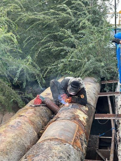 Обещают, но не чинят. Люди боятся, что трубы с горячей водой прорвёт