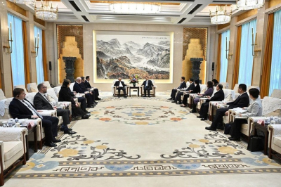 Минниханов обсудил сотрудничество Татарстана с провинцией Хубэй