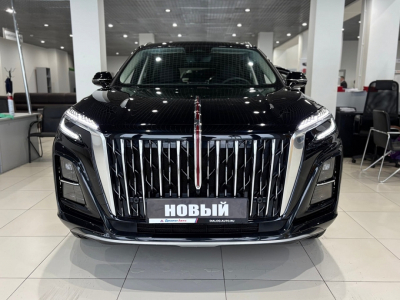 Красное Знамя премиума: почему HONGQI заставляет пересмотреть представления о люксе