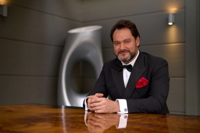 Сегодня начинается новый сезон шоу &laquo;Голос&raquo; с&nbsp;Ильдаром Абдразаковым в&nbsp;наставниках